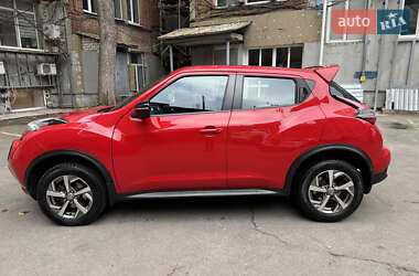 Внедорожник / Кроссовер Nissan Juke 2017 в Харькове