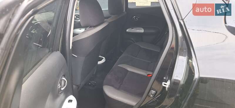 Внедорожник / Кроссовер Nissan Juke 2016 в Киеве