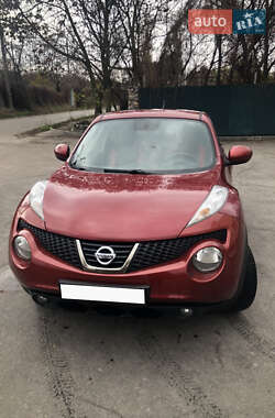 Внедорожник / Кроссовер Nissan Juke 2012 в Запорожье