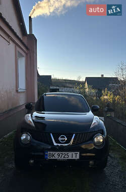 Внедорожник / Кроссовер Nissan Juke 2011 в Ровно