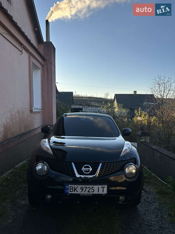 Nissan Juke 2011