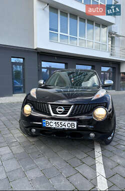 Позашляховик / Кросовер Nissan Juke 2012 в Стебнику