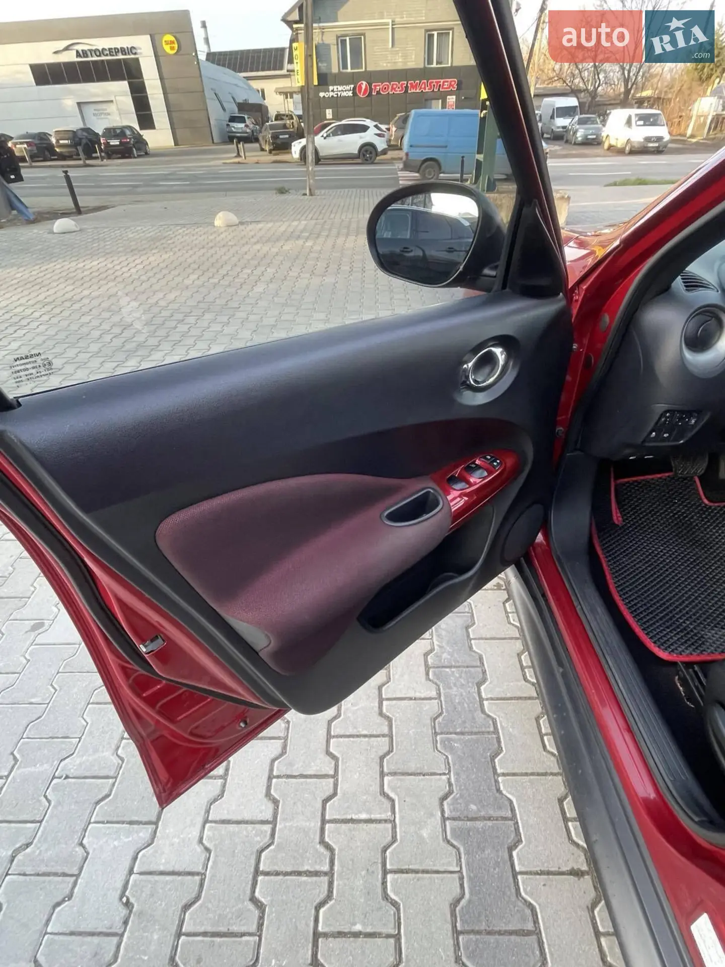 2012 Nissan Juke - мініатюра 12