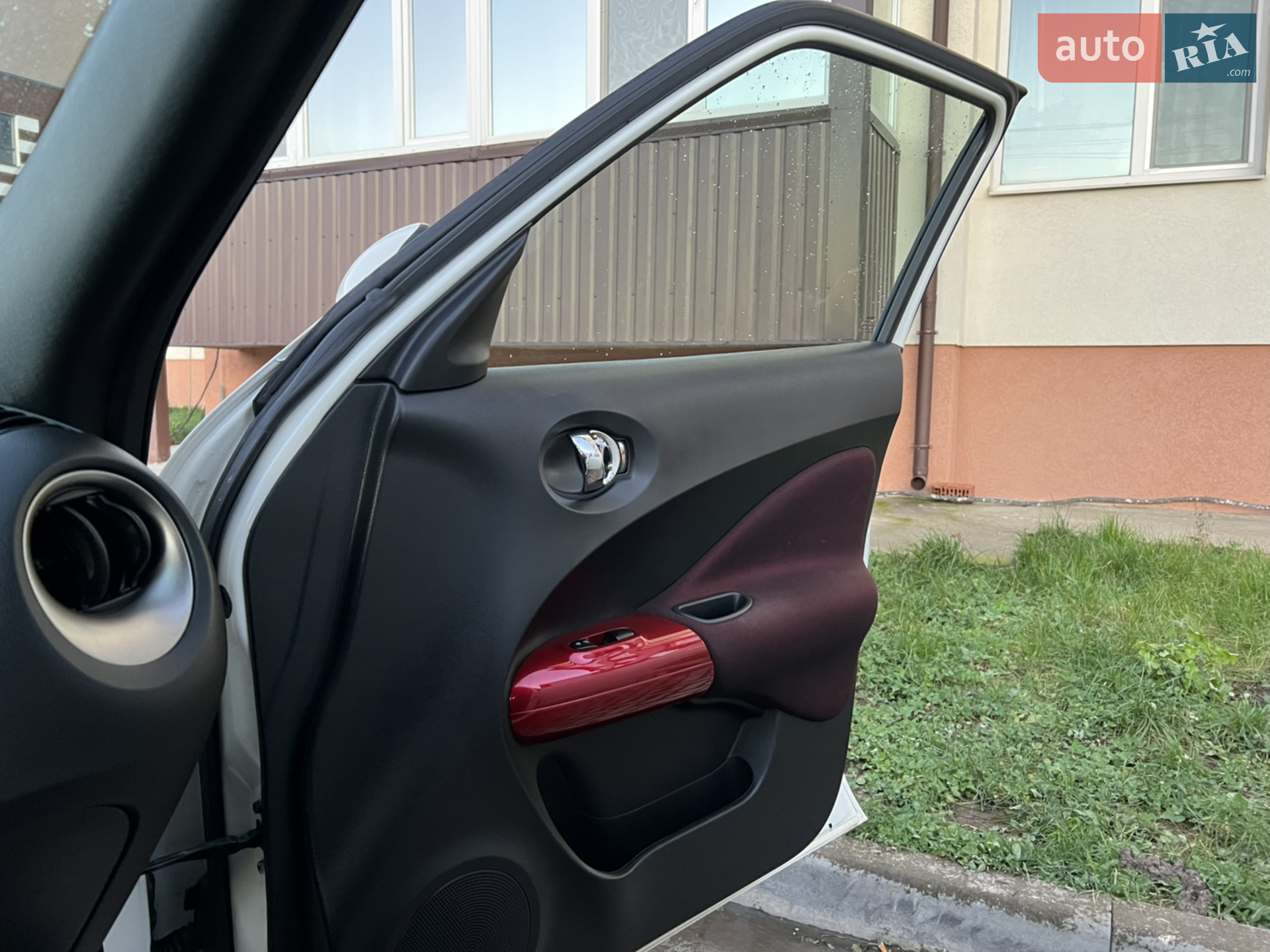 2012 Nissan Juke - мініатюра 19