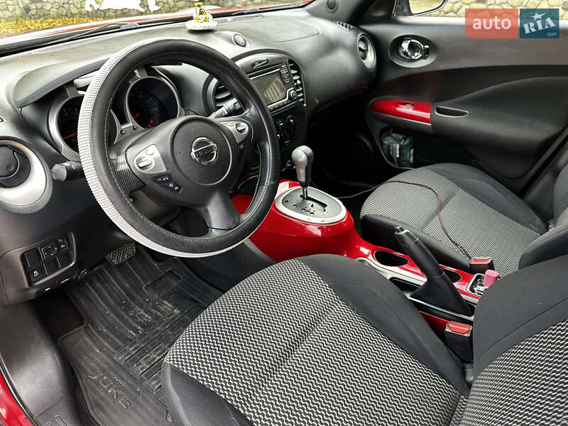 Позашляховик / Кросовер Nissan Juke 2016 в Івано-Франківську