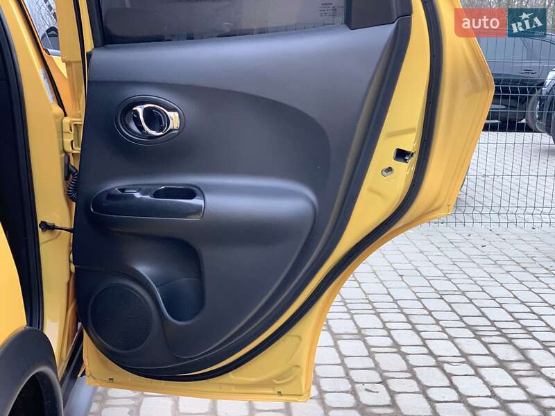Внедорожник / Кроссовер Nissan Juke 2015 в Бердичеве фото 34 Внедорожник / Кроссовер Nissan Juke 2015 в Бердичеве