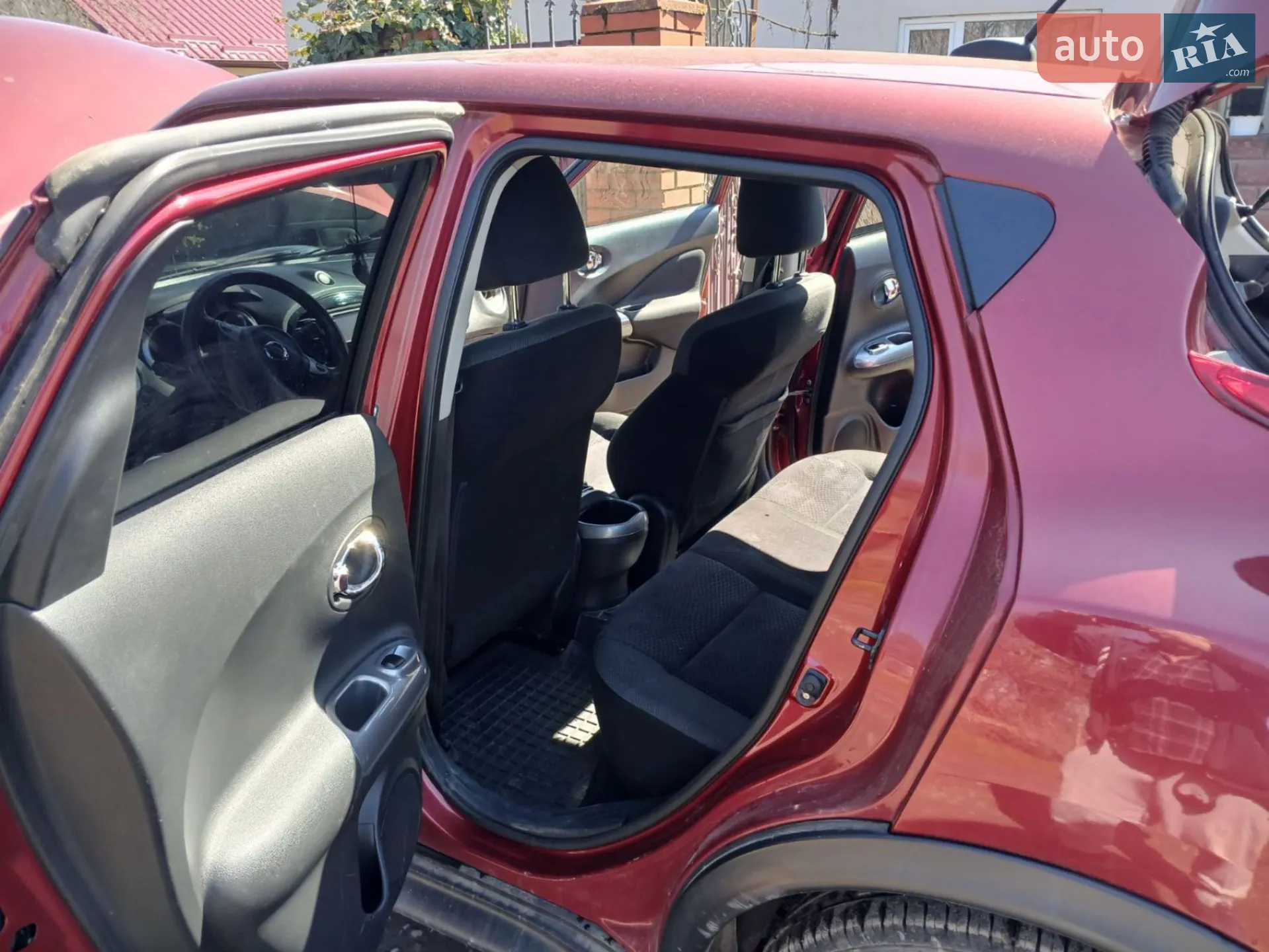 2010 Nissan Juke - мініатюра 11