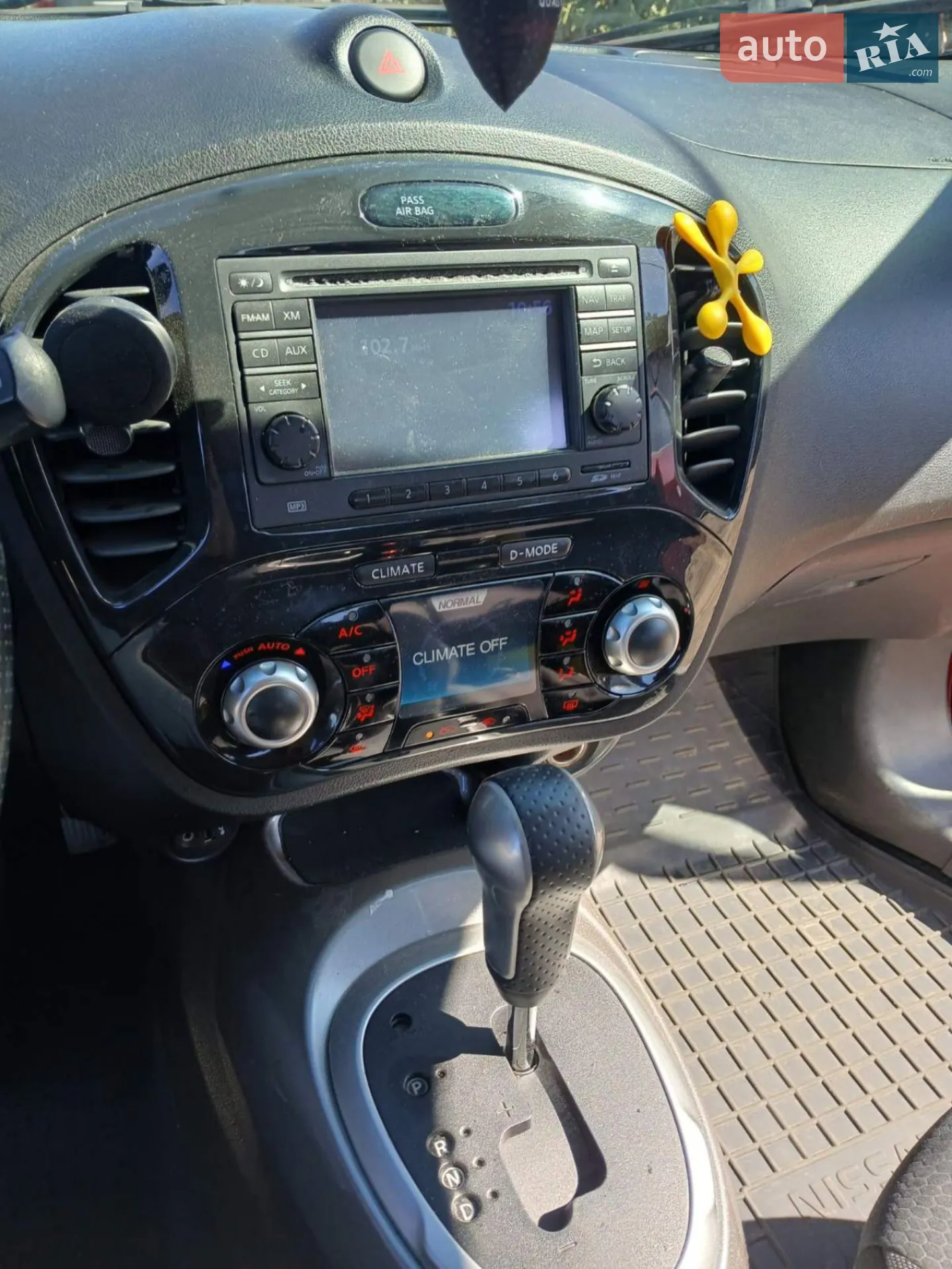 2010 Nissan Juke - мініатюра 18