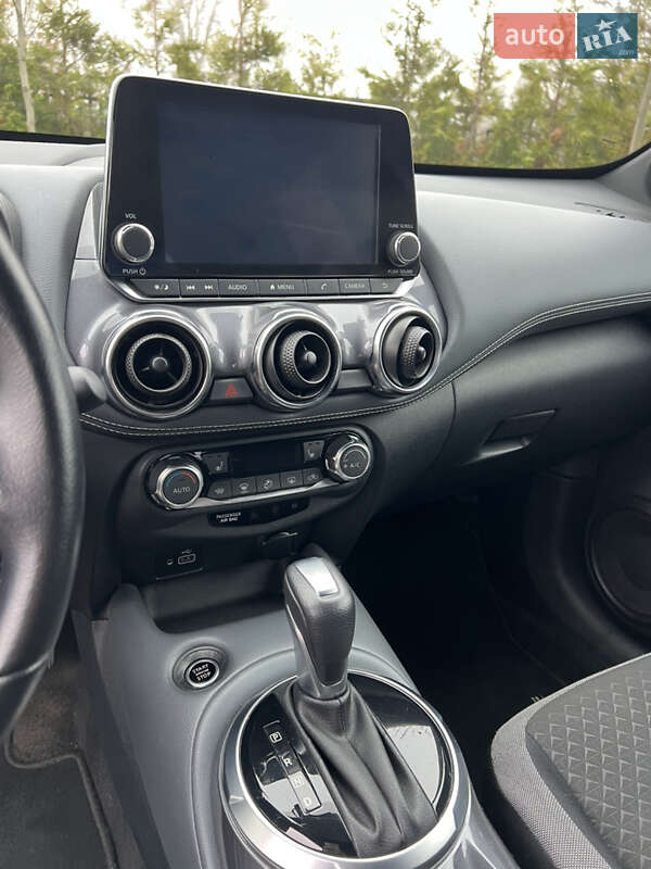 Внедорожник / Кроссовер Nissan Juke 2022 в Львове