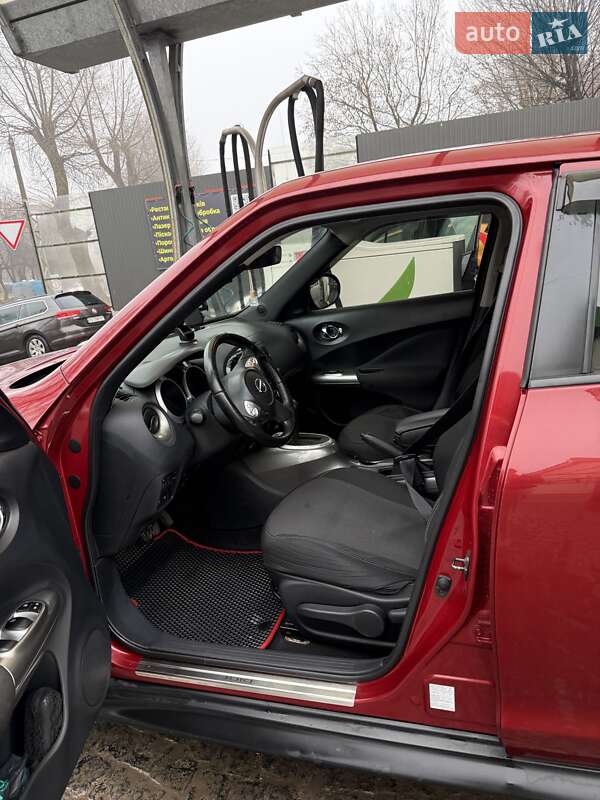 Внедорожник / Кроссовер Nissan Juke 2013 в Хмельницком