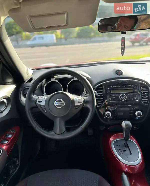 Внедорожник / Кроссовер Nissan Juke 2011 в Запорожье