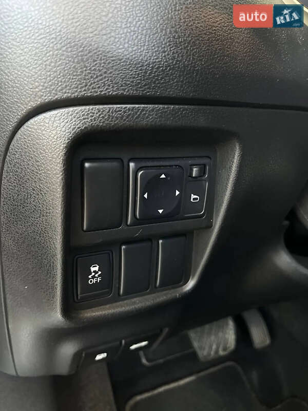 Внедорожник / Кроссовер Nissan Juke 2017 в Николаеве