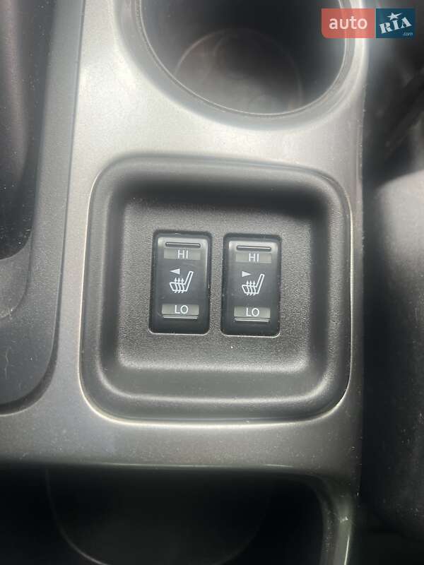 Внедорожник / Кроссовер Nissan Juke 2013 в Калуше