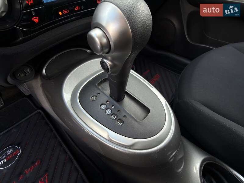 Внедорожник / Кроссовер Nissan Juke 2017 в Харькове