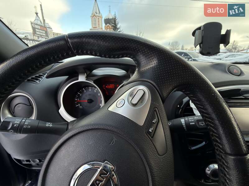 Внедорожник / Кроссовер Nissan Juke 2017 в Харькове