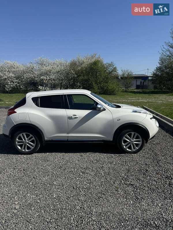 Внедорожник / Кроссовер Nissan Juke 2011 в Радехове