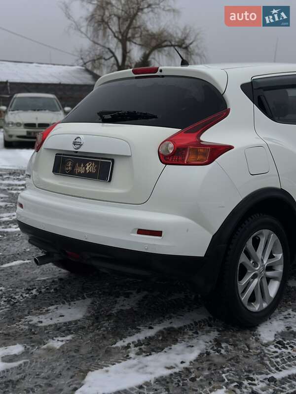 Внедорожник / Кроссовер Nissan Juke 2011 в Могилев-Подольске