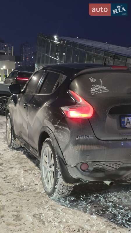 Внедорожник / Кроссовер Nissan Juke 2016 в Киеве