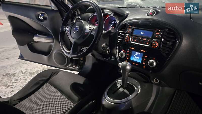 Внедорожник / Кроссовер Nissan Juke 2016 в Киеве