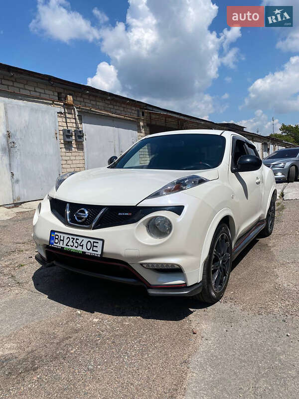 Внедорожник / Кроссовер Nissan Juke 2013 в Николаеве