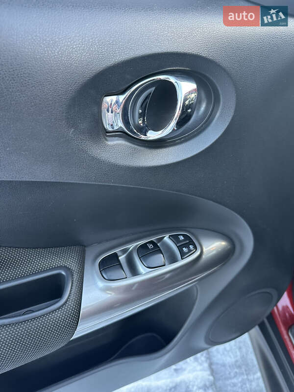 Внедорожник / Кроссовер Nissan Juke 2012 в Днепре