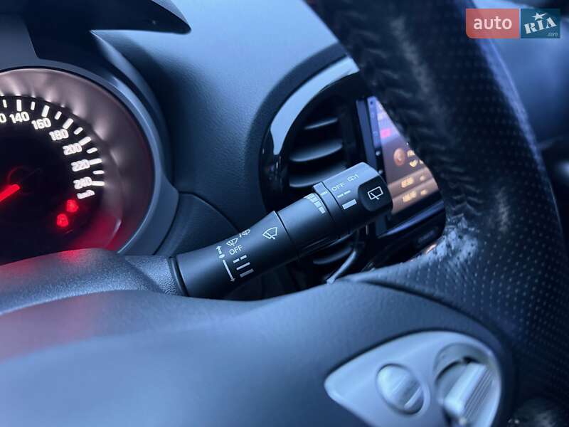 Внедорожник / Кроссовер Nissan Juke 2016 в Львове фото 90 Внедорожник / Кроссовер Nissan Juke 2016 в Львове