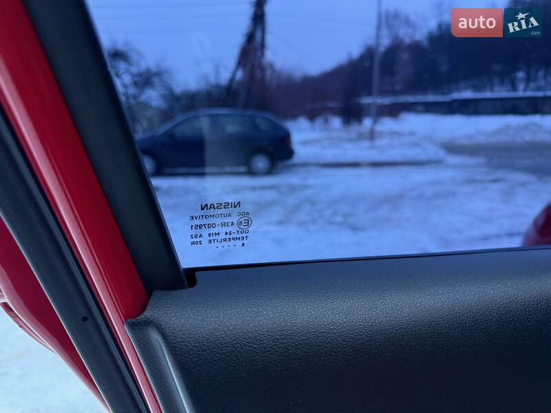 Внедорожник / Кроссовер Nissan Juke 2016 в Львове фото 98 Внедорожник / Кроссовер Nissan Juke 2016 в Львове