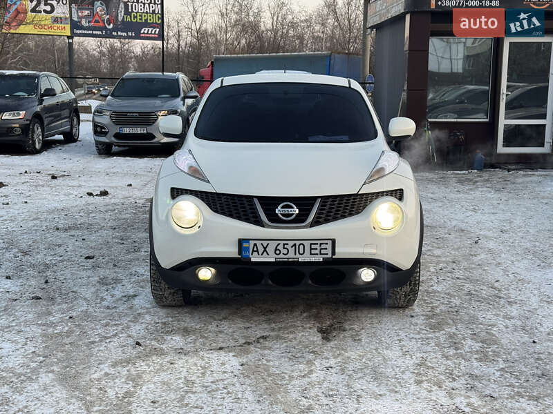 Внедорожник / Кроссовер Nissan Juke 2011 в Полтаве