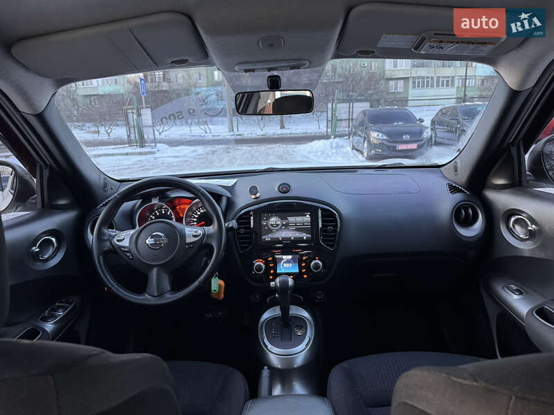 Внедорожник / Кроссовер Nissan Juke 2011 в Полтаве