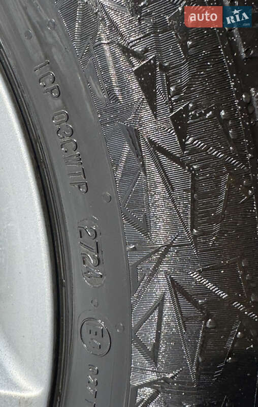 Внедорожник / Кроссовер Nissan Juke 2012 в Полтаве