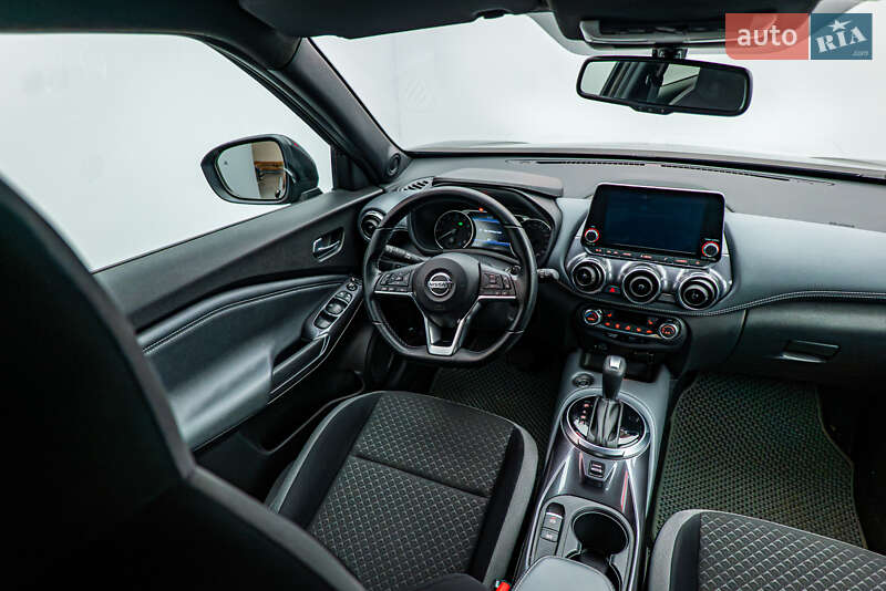 Внедорожник / Кроссовер Nissan Juke 2022 в Киеве
