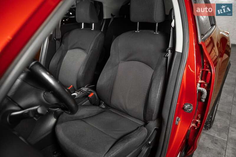 Внедорожник / Кроссовер Nissan Juke 2016 в Одессе фото 42 Внедорожник / Кроссовер Nissan Juke 2016 в Одессе