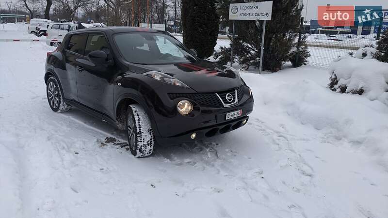 Внедорожник / Кроссовер Nissan Juke 2013 в Ровно