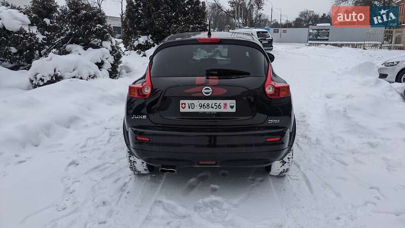 Внедорожник / Кроссовер Nissan Juke 2013 в Ровно