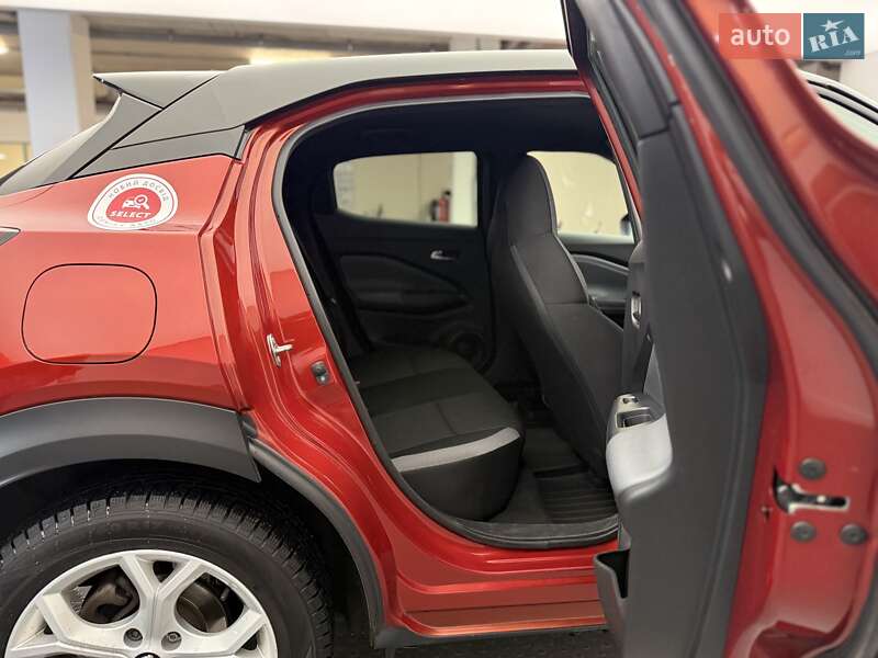 Внедорожник / Кроссовер Nissan Juke 2021 в Киеве