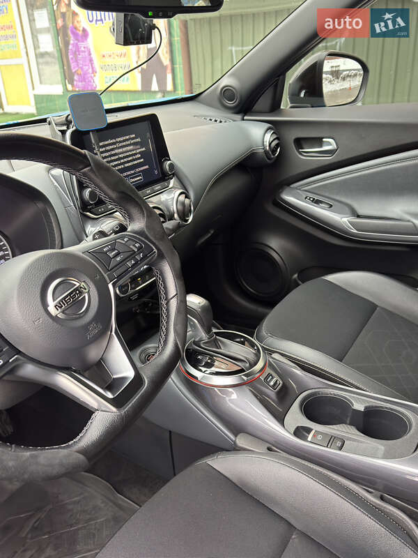 Внедорожник / Кроссовер Nissan Juke 2022 в Ровно