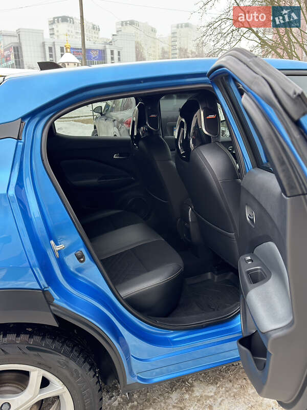 Внедорожник / Кроссовер Nissan Juke 2022 в Ровно