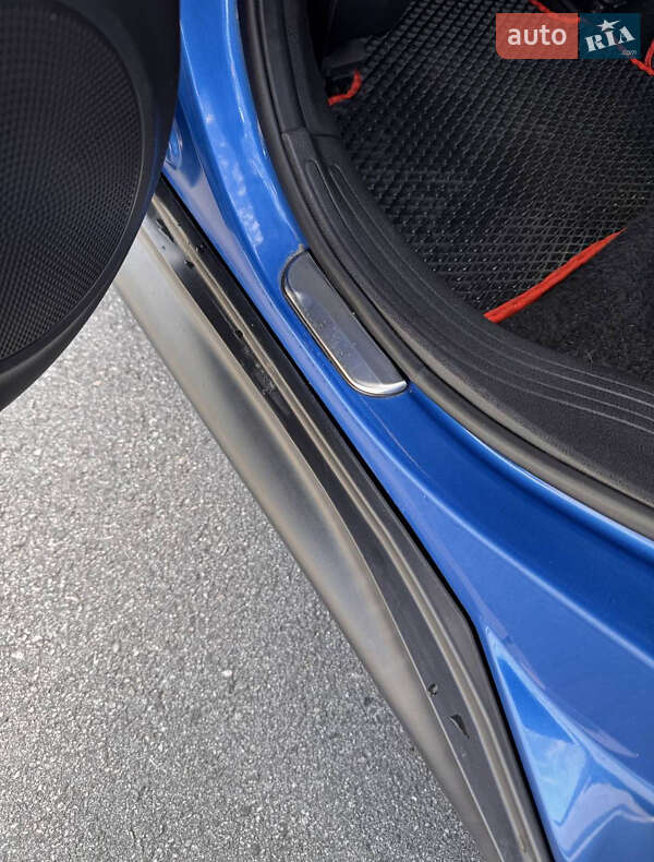 Внедорожник / Кроссовер Nissan Juke 2012 в Днепре