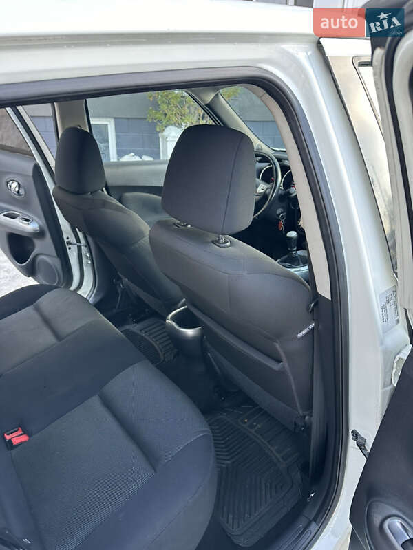 Позашляховик / Кросовер Nissan Juke 2011 в Львові фото 29 Позашляховик / Кросовер Nissan Juke 2011 в Львові