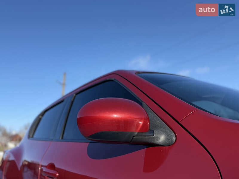 Внедорожник / Кроссовер Nissan Juke 2012 в Александрие фото 11 Внедорожник / Кроссовер Nissan Juke 2012 в Александрие