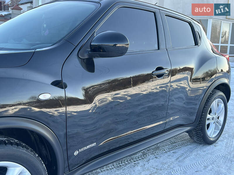 Внедорожник / Кроссовер Nissan Juke 2011 в Ковеле