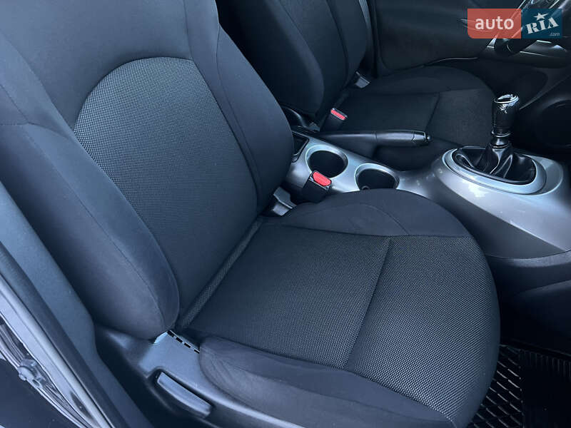 Внедорожник / Кроссовер Nissan Juke 2011 в Ковеле