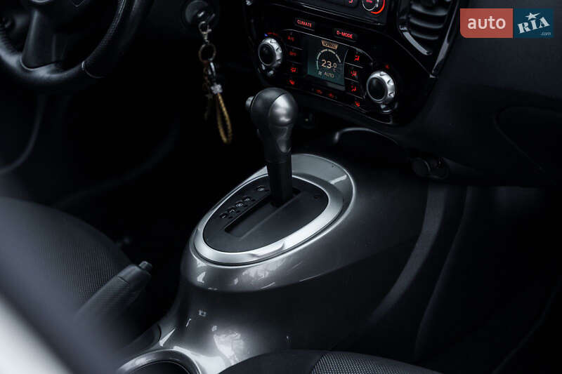 Внедорожник / Кроссовер Nissan Juke 2013 в Киеве