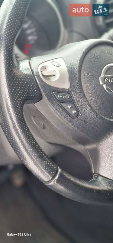 Внедорожник / Кроссовер Nissan Juke 2012 в Прилуках