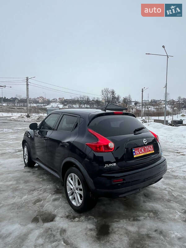 Позашляховик / Кросовер Nissan Juke 2013 в Львові