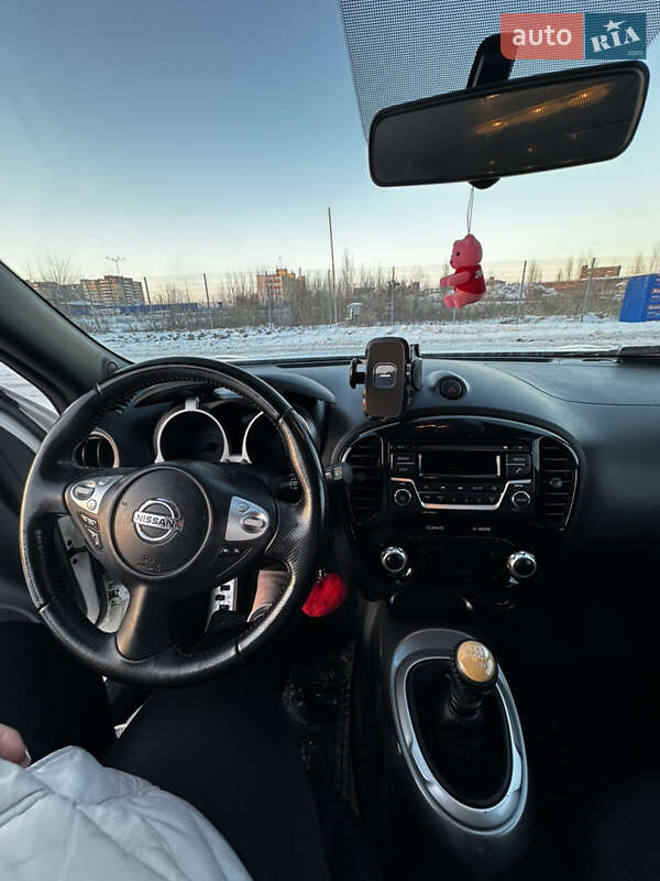 Внедорожник / Кроссовер Nissan Juke 2015 в Виннице