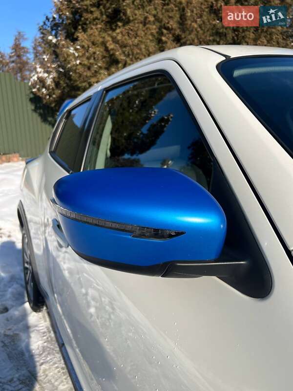 Внедорожник / Кроссовер Nissan Juke 2019 в Львове