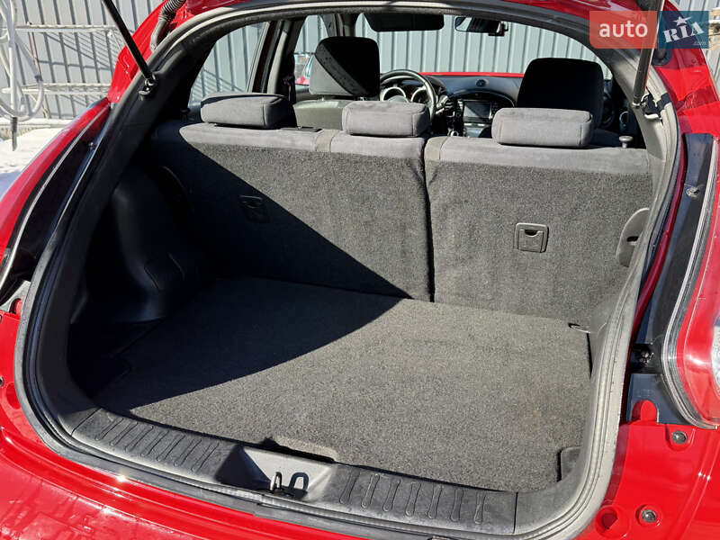 Позашляховик / Кросовер Nissan Juke 2017 в Полтаві