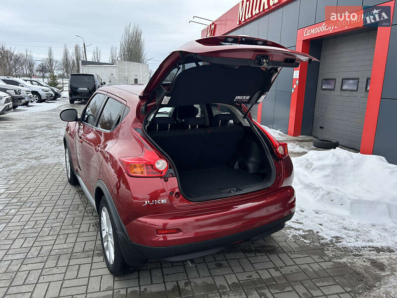 Внедорожник / Кроссовер Nissan Juke 2011 в Черкассах