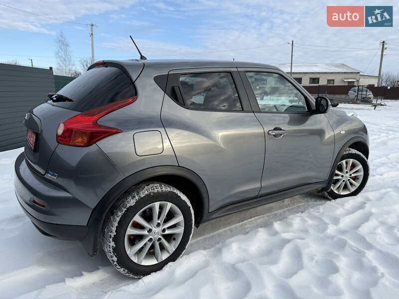 Внедорожник / Кроссовер Nissan Juke 2011 в Миргороде